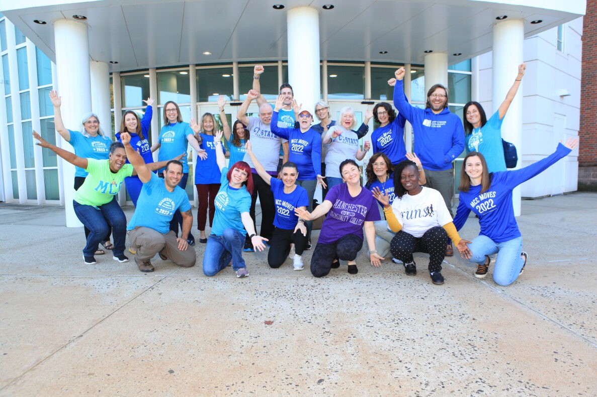 The 2023 Manchester Moves Team of students, faculty and staff at CT State Manchester gathered for a photo on campus.