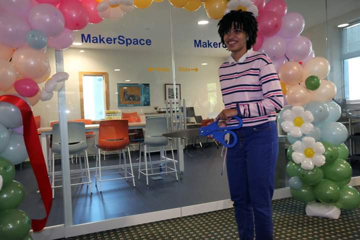 SGA President Cori Pace cuts the ribbon officially opening the MakerSpace at the Raymond F. Damato Library on Sept. 19.