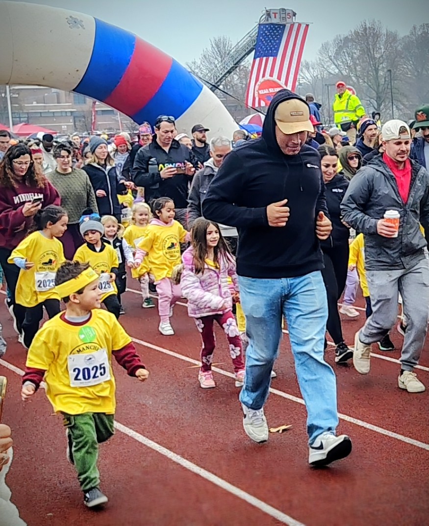 Manchester Little Road Race Attracts Future Athletes